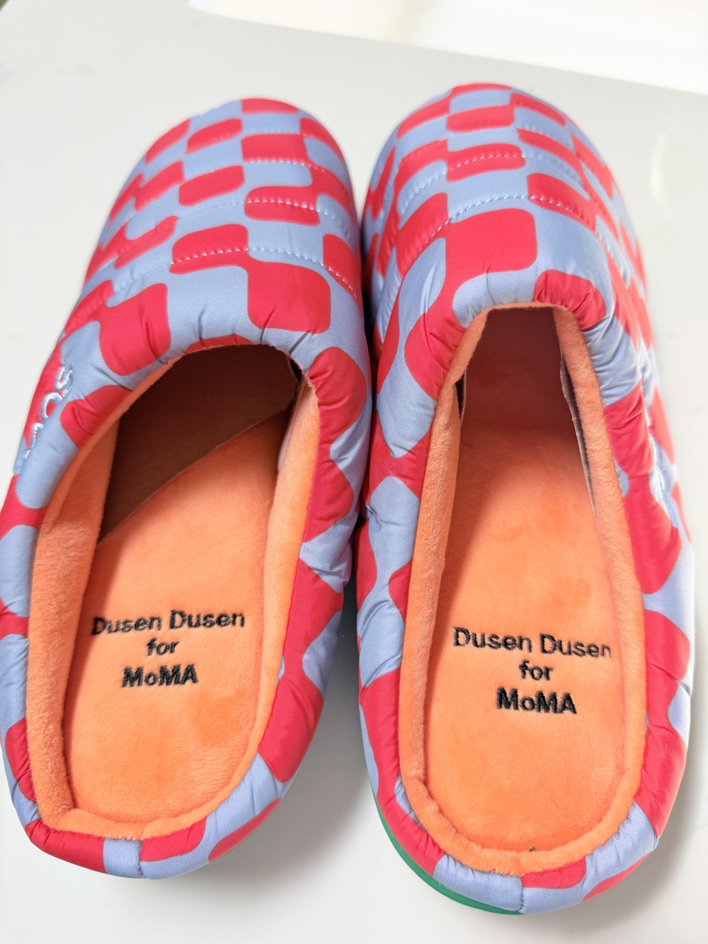 Dusen Dusen slippers for MoMA - NWOT